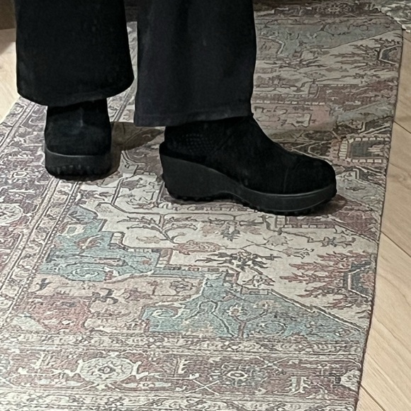 EXCELLENT NWOT ROCKET DOG FRAN BLACK SUEDE CLIG SLIP ON WOMEN SHOES 8, fur lined - Picture 7 of 11